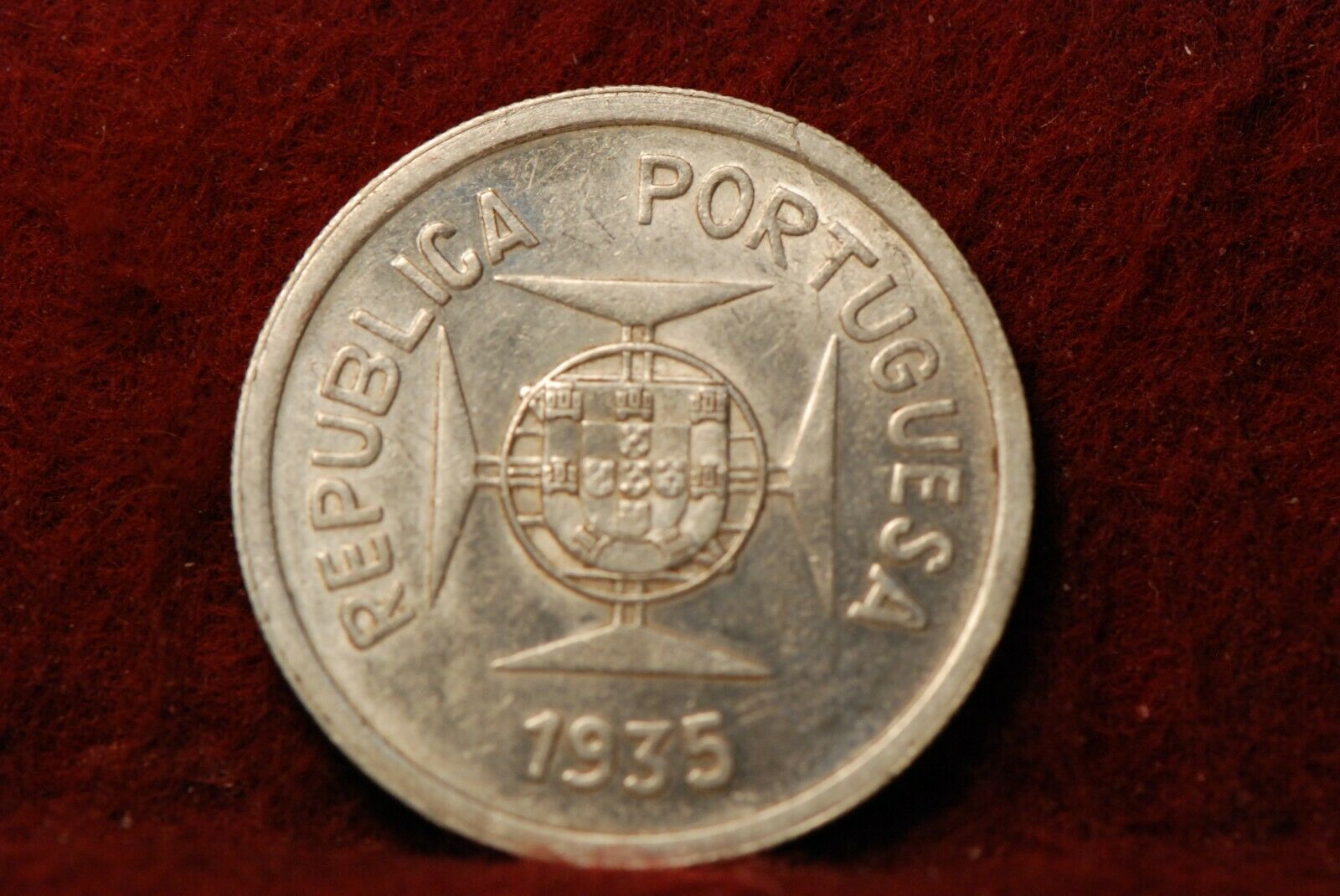 India - Portuguese, 1935 Rupiah, silver, AU++,                              3-21